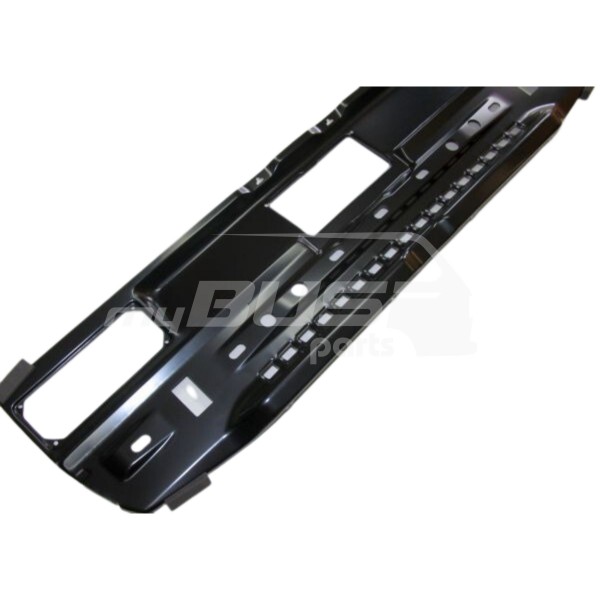 Rear end plate suitable for VW T3